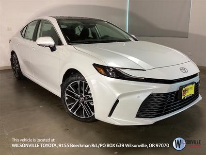 2026 Toyota Camry Hybrid Vero Beach FL