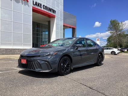 2025 Toyota Camry Hybrid Brainerd MN