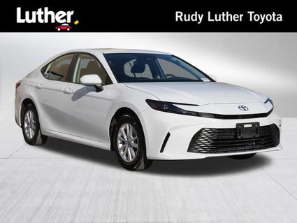 2025 Toyota Camry Hybrid Minneapolis MN