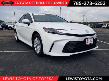 2025 Toyota Camry Hybrid Topeka KS
