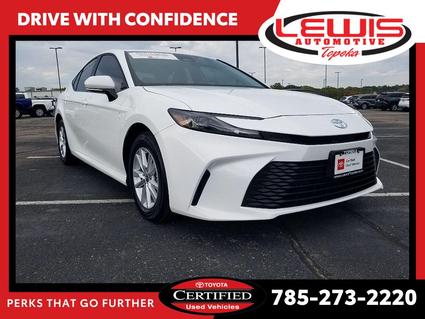 2025 Toyota Camry Hybrid Topeka KS