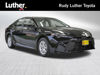 2025 Toyota Camry Hybrid Minneapolis MN