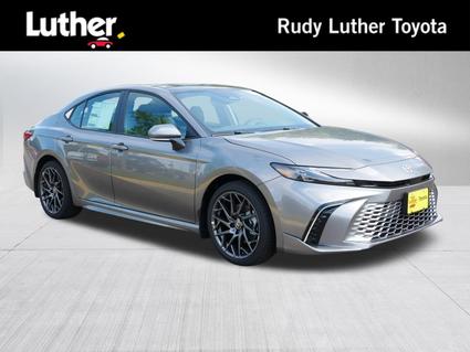 2025 Toyota Camry Hybrid Minneapolis MN