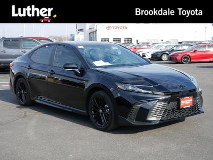 2025 Toyota Camry Hybrid Minneapolis MN