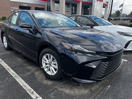 2026 Toyota Camry Hybrid Elizabethtown KY