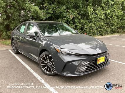 2026 Toyota Camry Hybrid Vero Beach FL