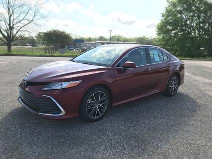 2022 Toyota Camry Hybrid Enterprise AL