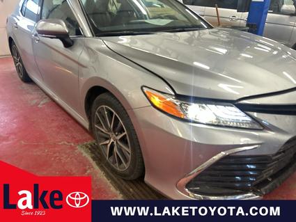 2023 Toyota Camry Hybrid Devils Lake ND