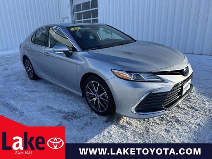 2023 Toyota Camry Hybrid Devils Lake ND