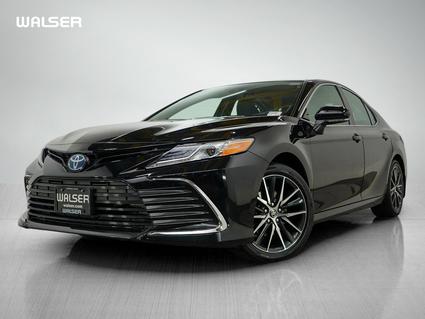 2024 Toyota Camry Hybrid Minneapolis MN