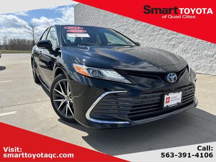 2022 Toyota Camry Hybrid Davenport IA