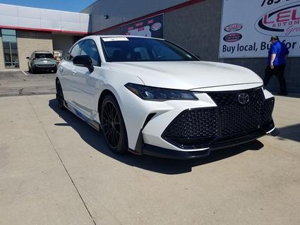 2020 Toyota Avalon Topeka KS