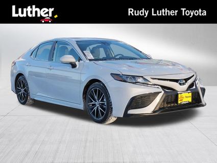 2024 Toyota Camry Minneapolis MN