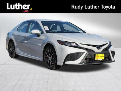 2024 Toyota Camry Minneapolis MN