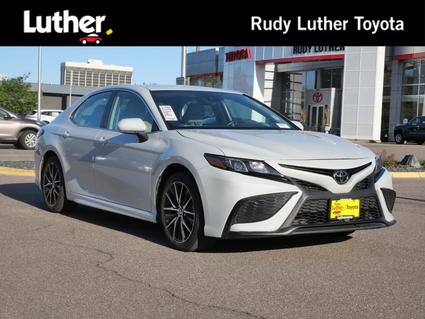 2024 Toyota Camry Minneapolis MN