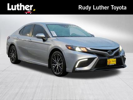 2024 Toyota Camry Minneapolis MN