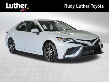 2024 Toyota Camry Minneapolis MN