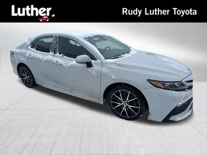 2022 Toyota Camry Minneapolis MN