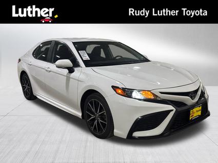2024 Toyota Camry Minneapolis MN