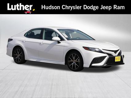 2024 Toyota Camry Hudson WI