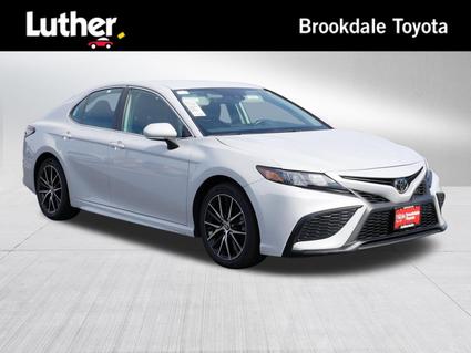 2024 Toyota Camry Minneapolis MN