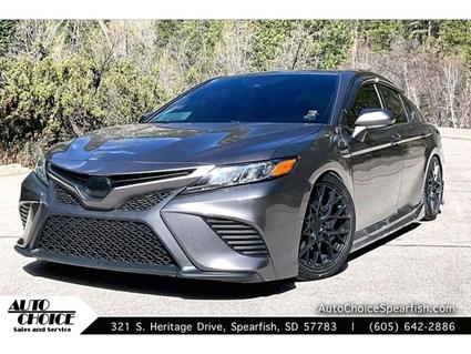 2020 Toyota Camry Hybrid Spearfish SD
