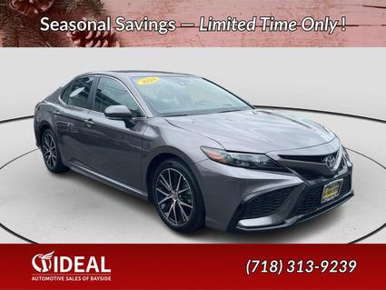 2024 Toyota Camry Hybrid Bayside NY