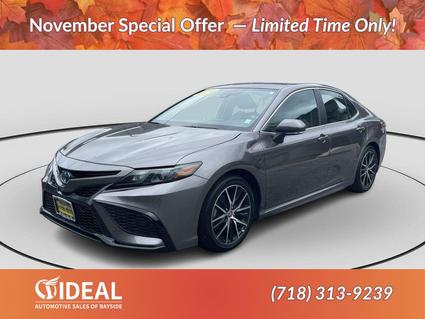 2024 Toyota Camry Hybrid Bayside NY