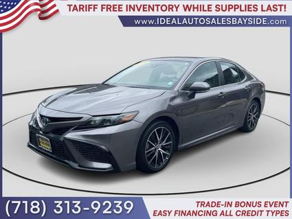 2024 Toyota Camry Hybrid Bayside NY