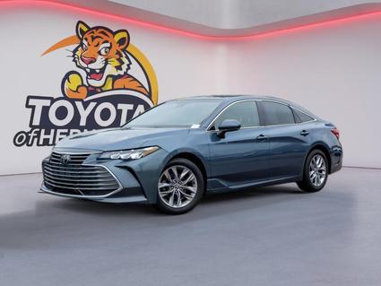 2021 Toyota Avalon Hernando MS