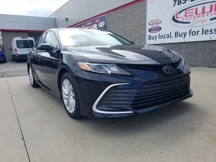 2024 Toyota Camry Topeka KS