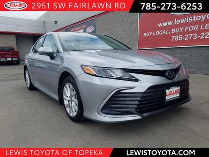 2024 Toyota Camry Topeka KS