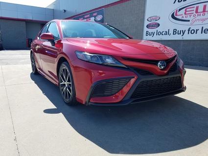 2024 Toyota Camry Hybrid Topeka KS