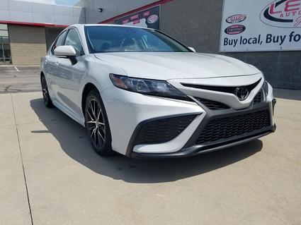 2024 Toyota Camry Topeka KS