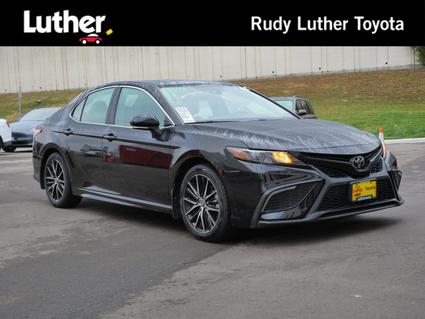 2022 Toyota Camry Minneapolis MN