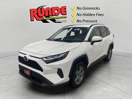 2022 Toyota RAV4 Hazel Green WI