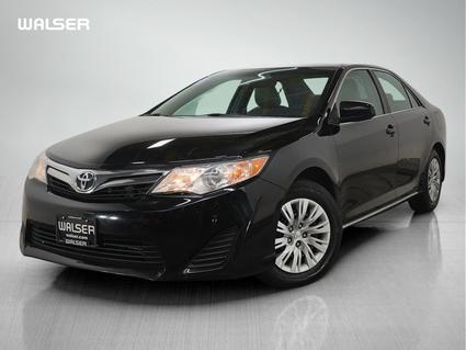 2014 Toyota Camry Minneapolis MN