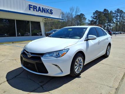 2016 Toyota Camry Kosciusko MS