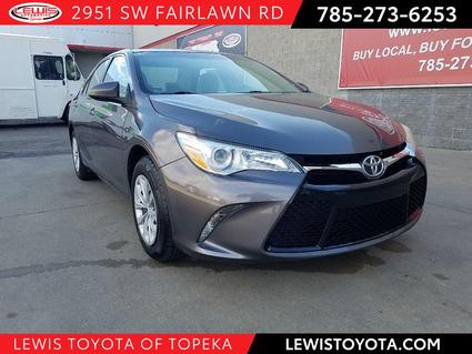 2016 Toyota Camry Topeka KS
