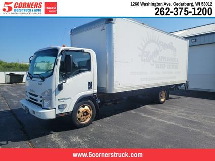 2016 Isuzu NPR-HD Cedarburg WI