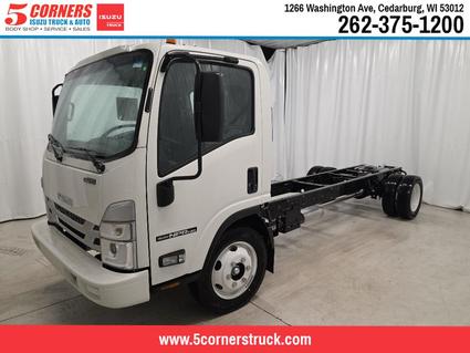 2026 Isuzu NPR-HD Cedarburg WI