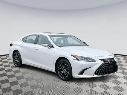 2024 Lexus ES 300h Chantilly VA