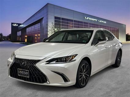 2025 Lexus ES 300h Alexandria VA