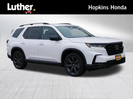 2025 Honda Pilot Hopkins MN