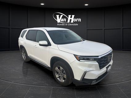 2025 Honda Pilot Glendale WI