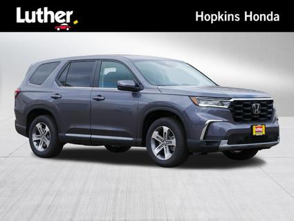 2025 Honda Pilot Hopkins MN