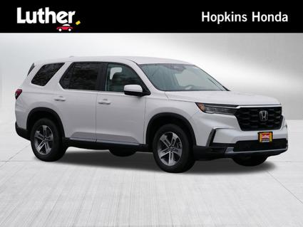 2025 Honda Pilot Hopkins MN