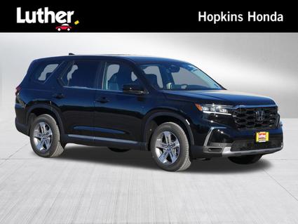 2025 Honda Pilot Hopkins MN