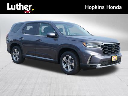 2025 Honda Pilot Hopkins MN