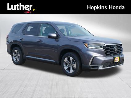 2025 Honda Pilot Hopkins MN